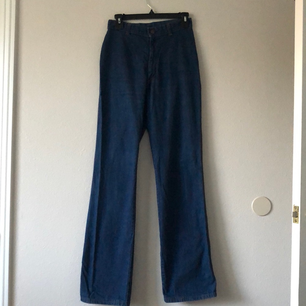 Rare Vintage Levi’s Bell Bottom Jeans - Picture 4 of 15